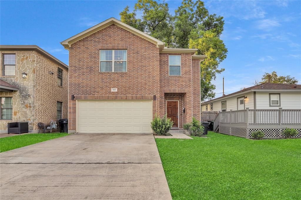 Foto principal - 919 E 36th St
