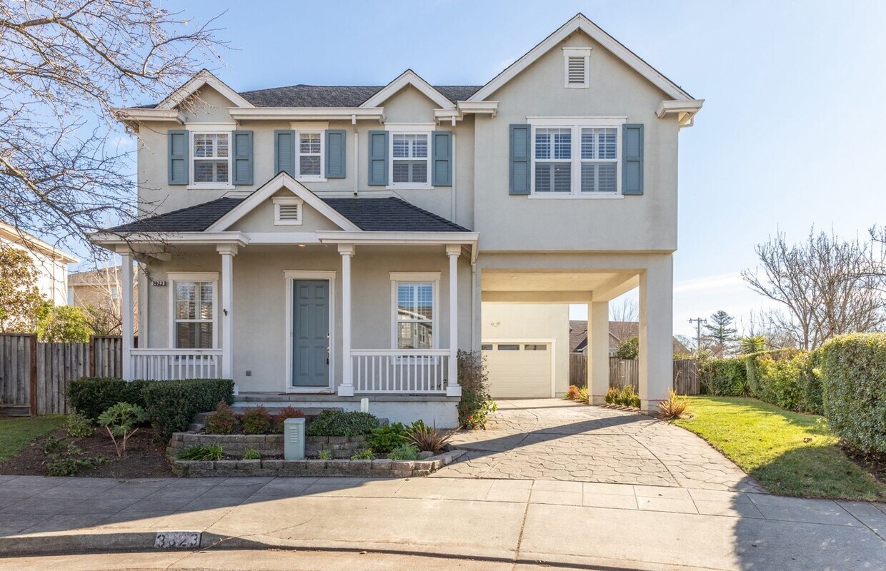 Foto principal - Stunning 4BR House in Santa Rosa