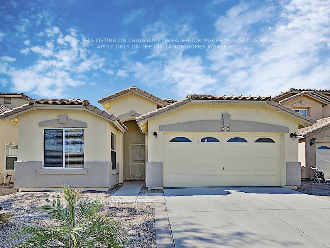 Primary Photo - 3131 W Yellow Peak Dr