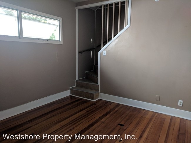 Building Photo - 2 br, 1 bath House - 969 Fleming Ave.