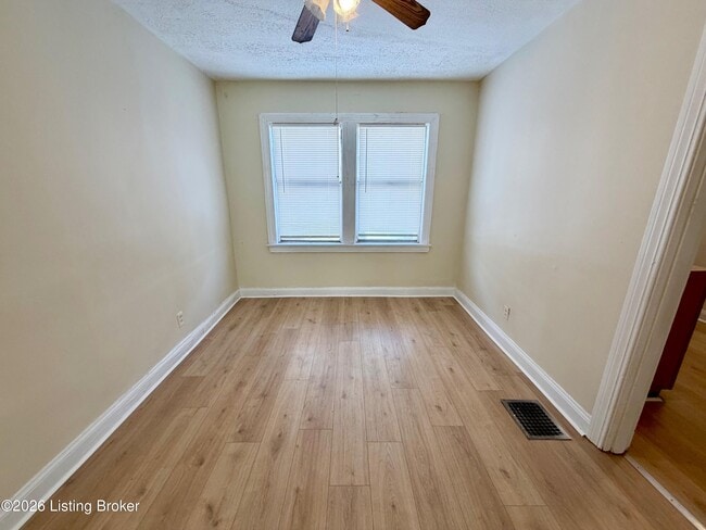 Foto del edificio - 4309 Elliott Ave