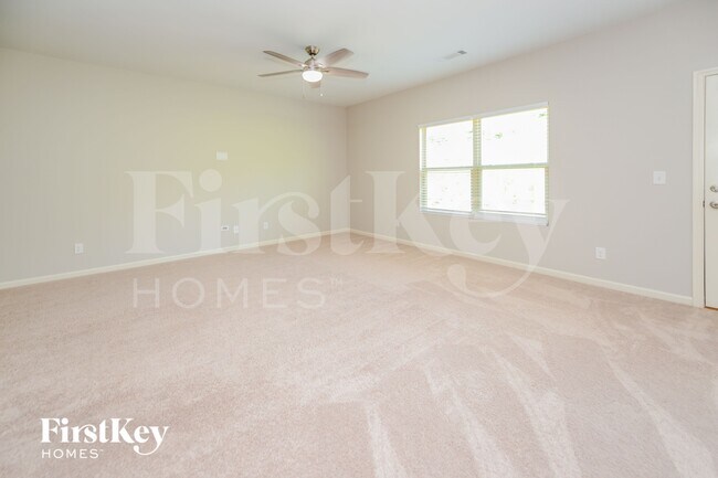 Foto del edificio - 530 Sunrise Ln