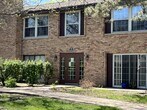 Primary Photo - 1002 Westbrooke Way