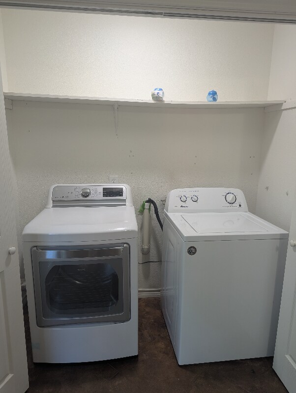 Foto del edificio - 114 Scofield Ave