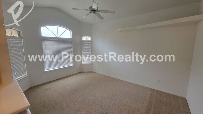 Foto del edificio - Apple Valley Pool Home With a View!!