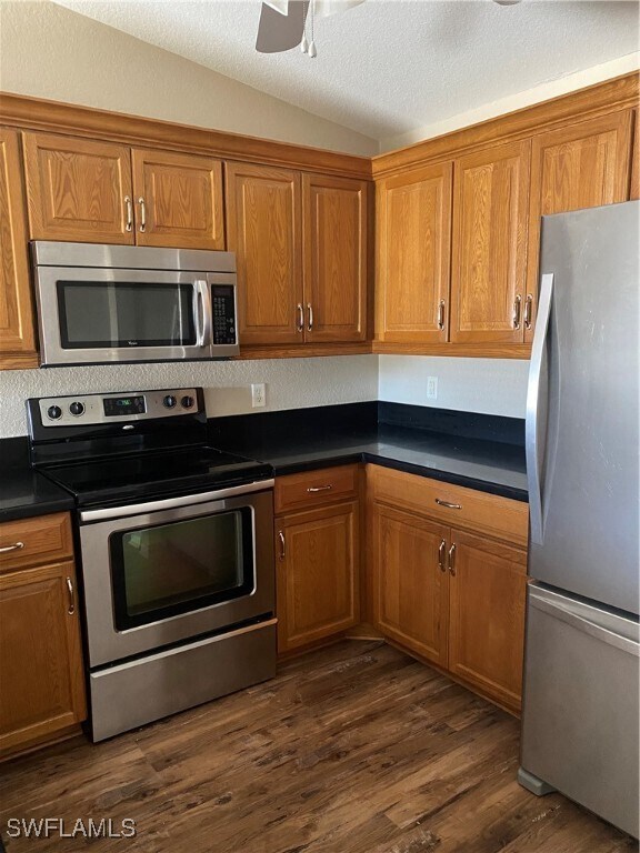 Foto del edificio - 4027 SW 8th Pl