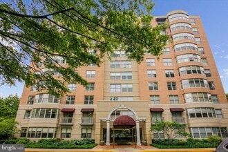 Building Photo - 5000 Battery Ln