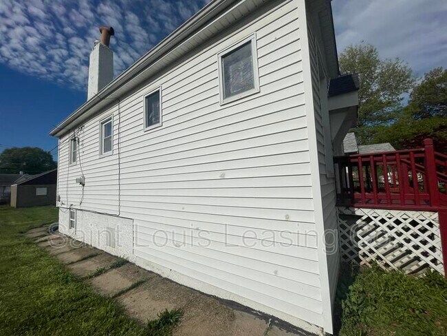 Building Photo - 6550 Corbitt Ave