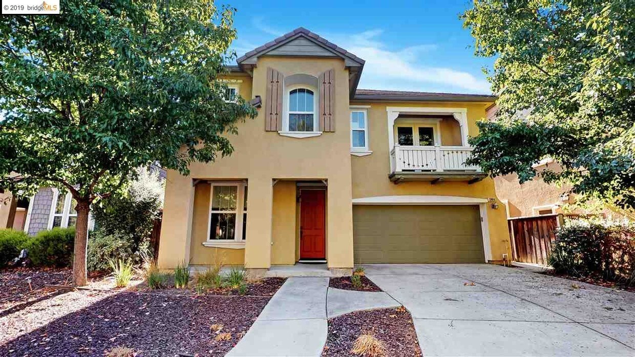 Foto principal - 3904 Hidden Grove Ln