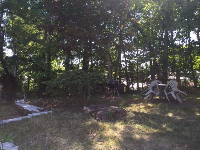 Building Photo - 178 Allerton Rd