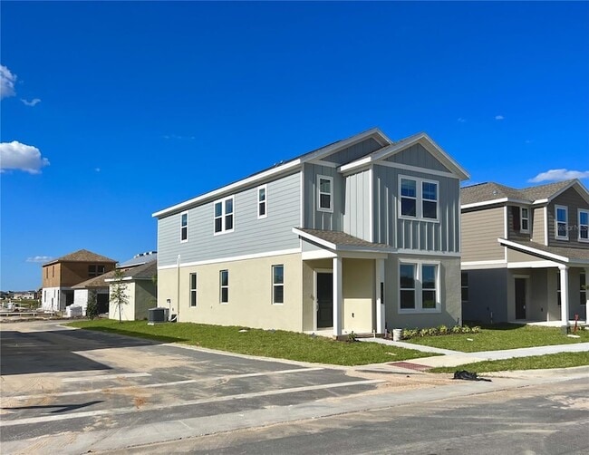 Building Photo - 13921 Title Wy