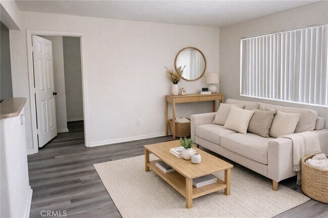 Foto del edificio - 45421 Sunset Ln