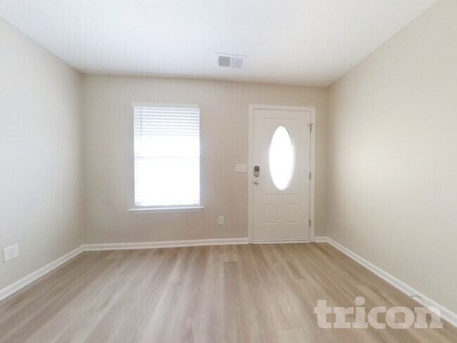 Building Photo - 377 Longfellows Ln