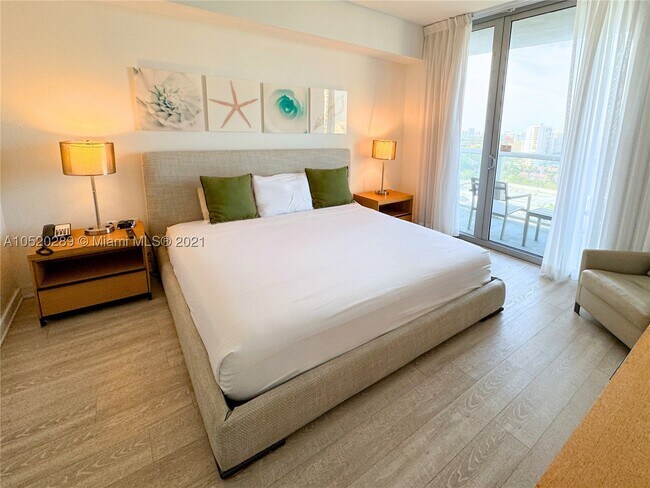 Foto del edificio - 2602 Hallandale Ave