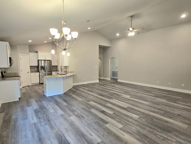 Foto del edificio - 4487 Watkins St