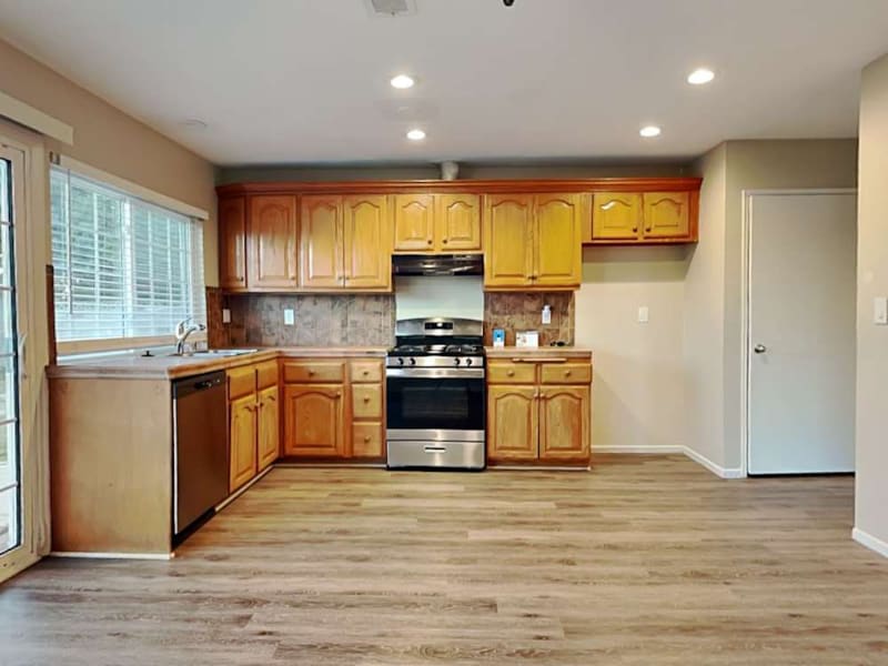 Foto principal - 784 E Turmont St