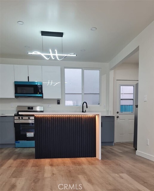 Foto del edificio - 3030 W 12th St