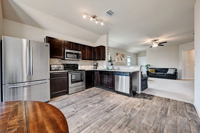 Building Photo - 12108 Riprap Dr