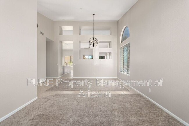 Building Photo - 7537 E Whistling Wind Way