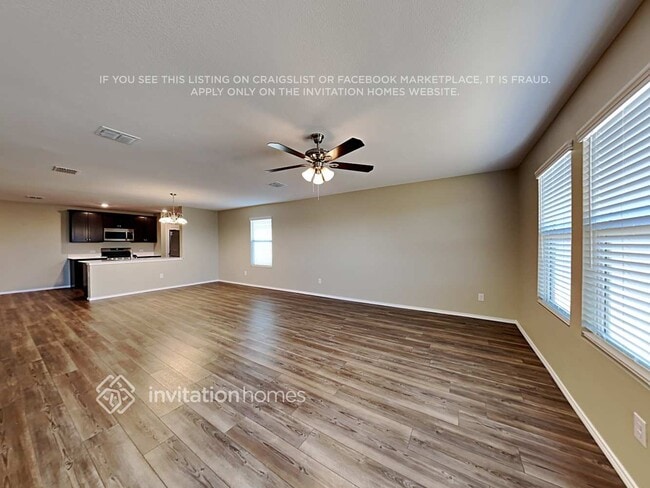 Building Photo - 14408 Cloudview Way