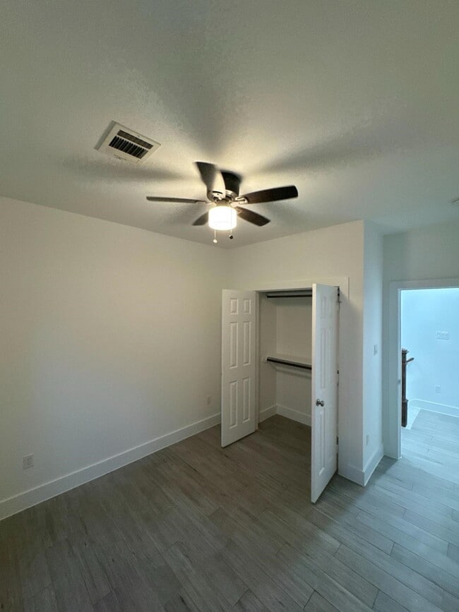 Foto del edificio - 8305 Prairie View Dr