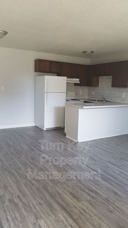 Foto del edificio - 315 Green Valley Dr