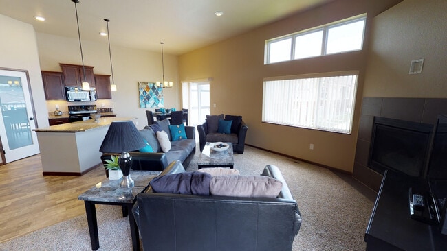 Building Photo - Maple Grove Townhomes