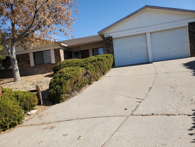 Building Photo - 11519 Morocco Ct NE