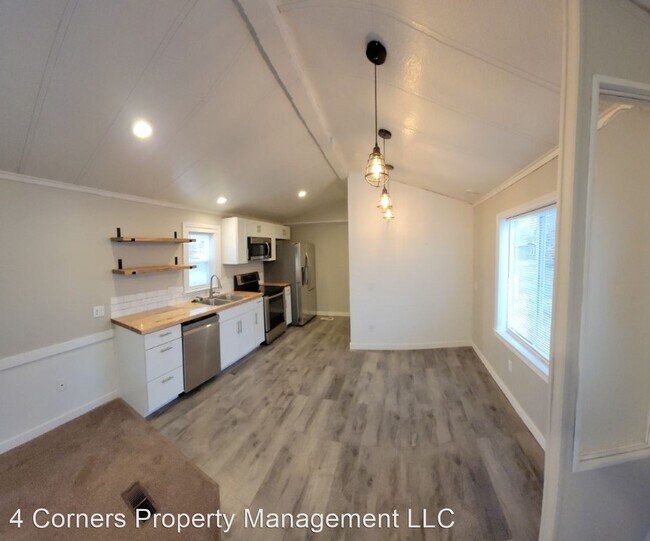 Building Photo - 2 br, 2 bath House - 511 Laurel St
