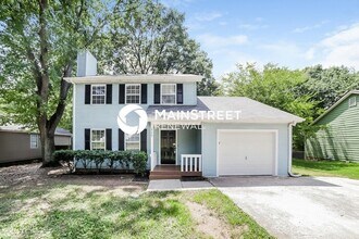 Building Photo - 117 Mayflower Cir