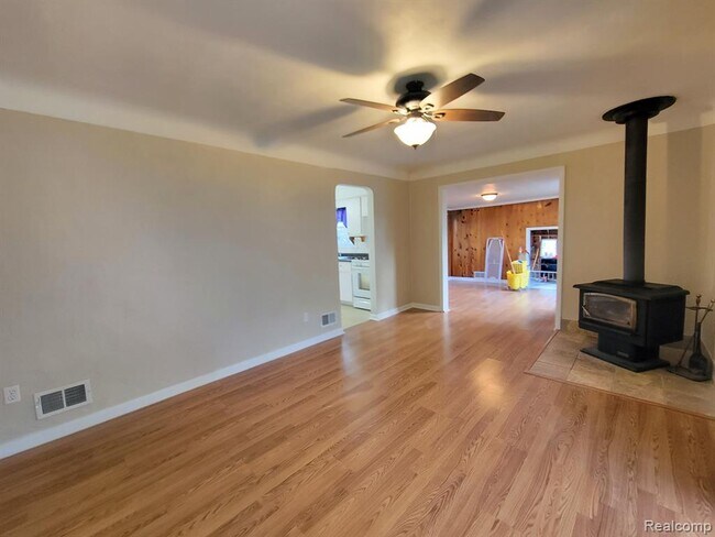 Building Photo - 4342 Genoa Dr