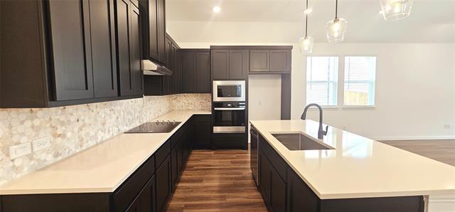 Foto del edificio - 603 Charity Dr