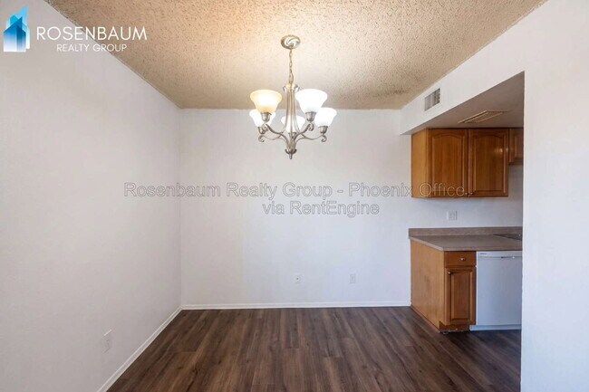 Photo - 4487 East Wood Street Townhome