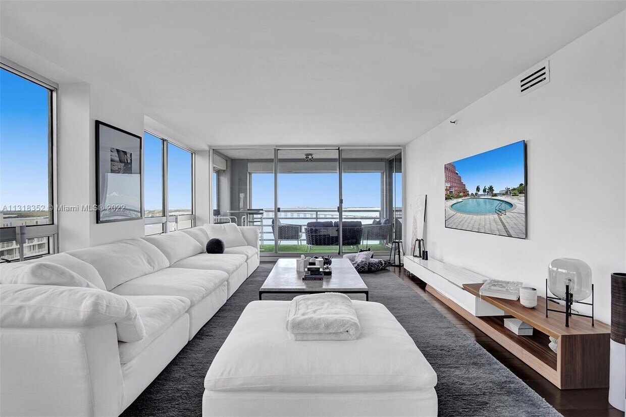 Foto principal - 1541 Brickell Ave