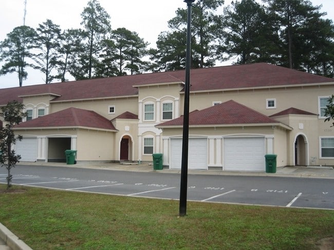 Heather Glen Apartments - Apartement