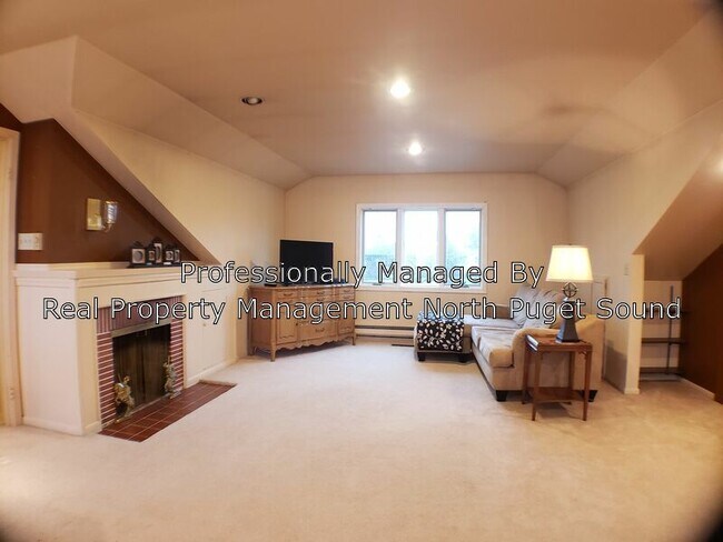 Building Photo - 730 Grand Ave