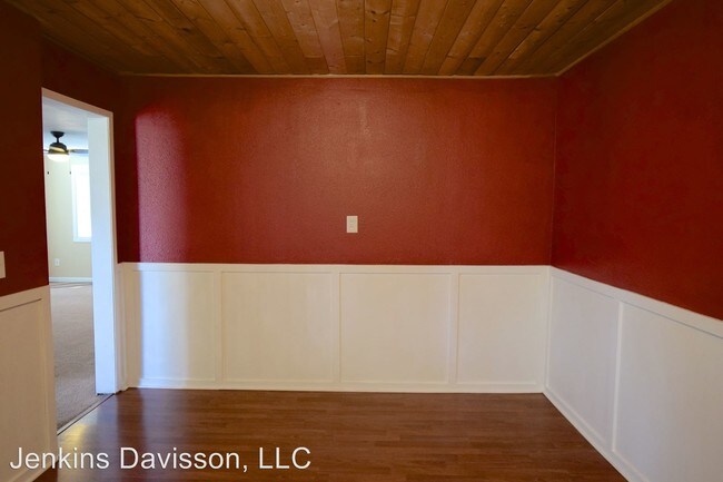 Building Photo - 380 W Fairfield St