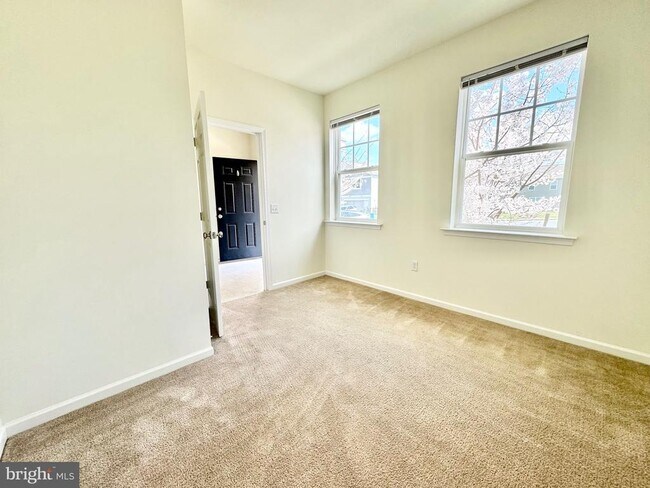 Building Photo - 47 Tyndall Trl