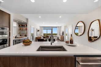 Building Photo - Hanover Preston Hollow