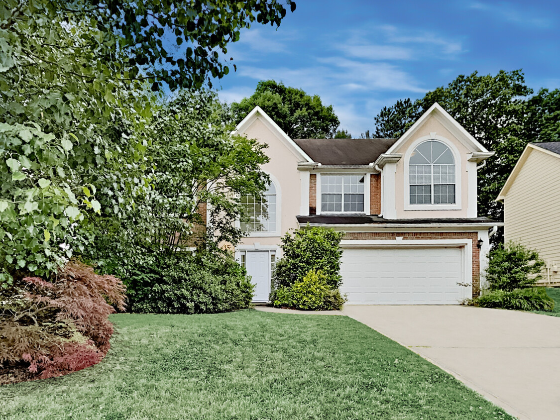 Foto principal - 305 Saddle Bridge Drive