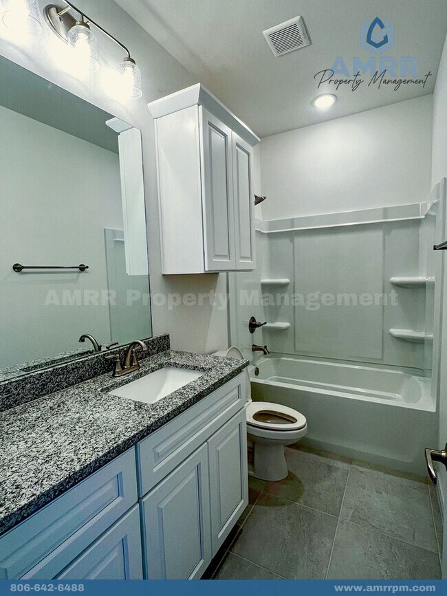 Foto del edificio - Welcome to Silverleaf Subdivision! Now leasing 3 bed/2bath family home!