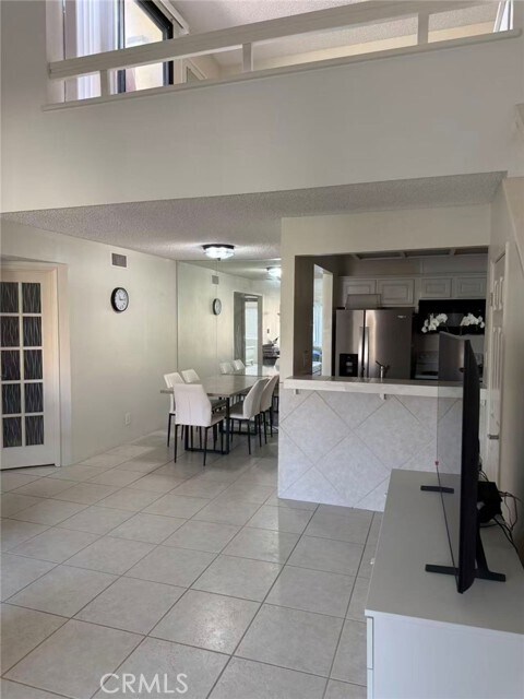 Foto del edificio - 13096 Le Parc Blvd