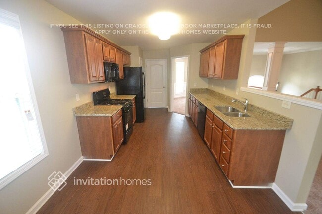 Foto del edificio - 5721 Flowers Ridge SW