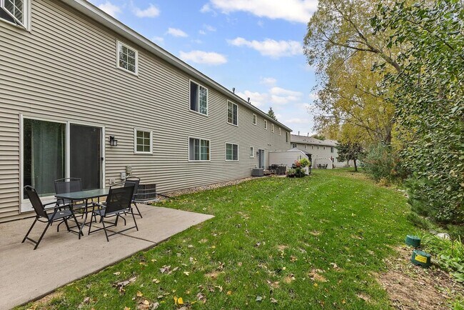 Foto del edificio - 10783 Tamarack Cir