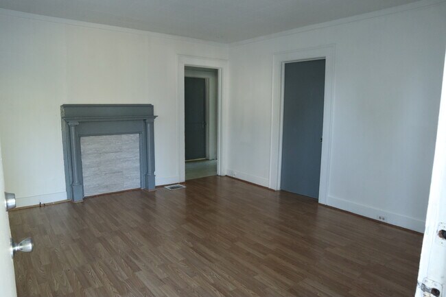 Main Room - 1616 Cherry St