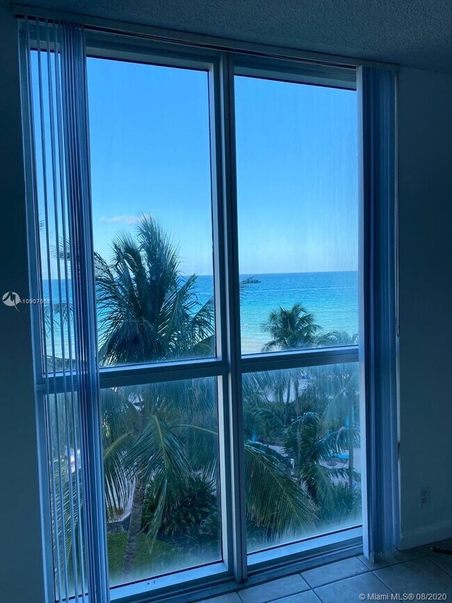Building Photo - 3801 S Ocean Dr 5E Hollywood Fl 33019