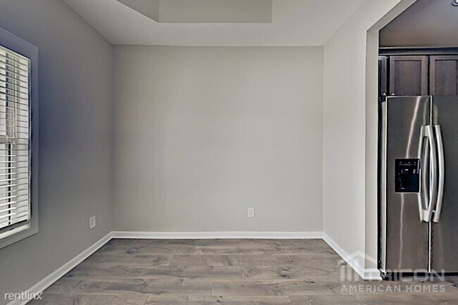 Foto del edificio - 835 Ellyson Dr