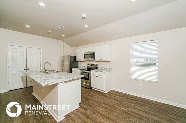 Building Photo - 160 Jonathan Dr