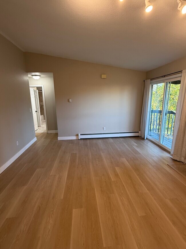 Foto del edificio - 11420 Heritage Ct