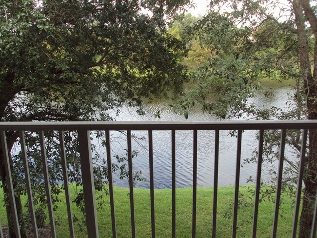 Photo - Herons Landing Water/Sewer/Cable/Internet ... Apartment